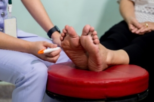 Managing Nerve Damage in the Feet
